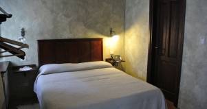 Camere albergo robur marsorum in legno